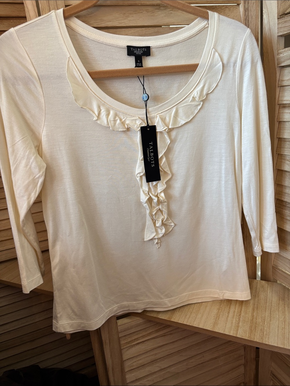 Talbots Cream Ruffle-Trim Long Sleeve Scoop Neck Top Petite Small NWT